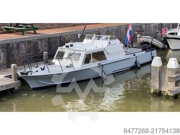 VEB YACHTWERFT BERLIN-KÖPENICK 12 m Kontrollboot KB 12