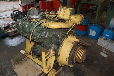 Mercedes-Benz OM 421 Motor