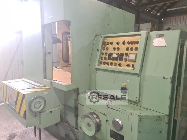 Gear Grinding Machines KOMSOMOLEC 5A841