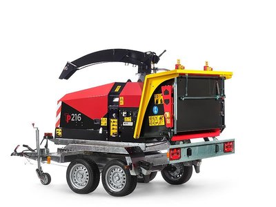 TP 216 Mobile-Tandem Holzhäcksler / Holzhacker mit Dieselmotor und 270° Drehkranz