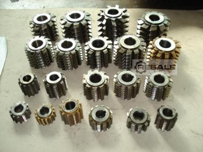 Gear Hobbing Machines ZAHNRADABWäLZFRäSER Modul 1-6