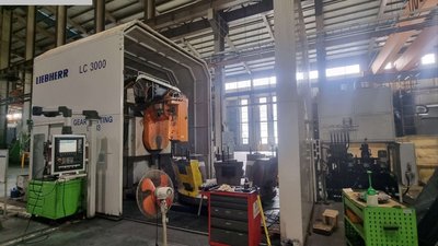 Gear Hobbing Machines LIEBHERR LC 3000 CNC