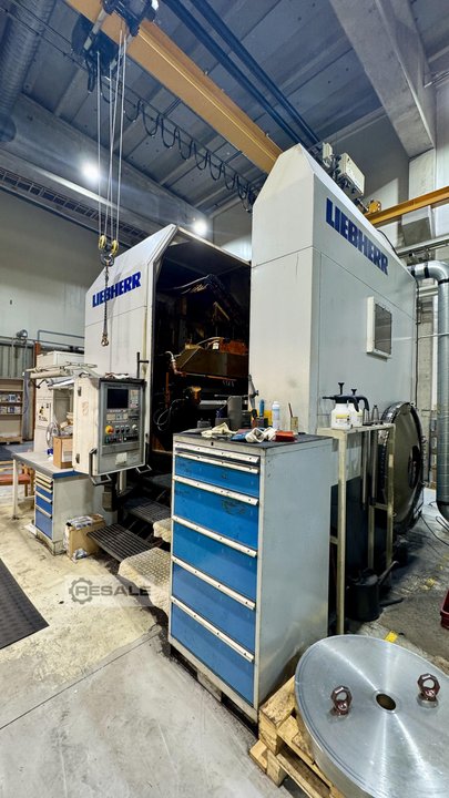 Gear Hobbing Machines LIEBHERR LC1203