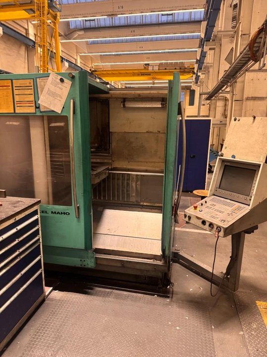 DECKEL- MAHO DMU 60 E CNC Univerzální frézovací stroj