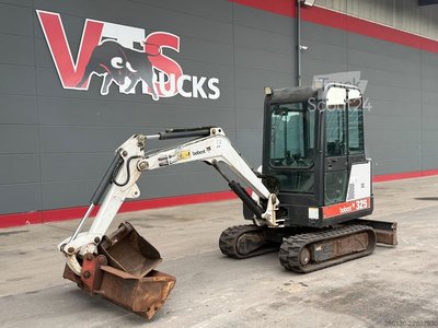 Minibagger BOBCAT X 325 Gummikette/Tiefenlöffel/Grabenlöffel 1999 gebraucht
