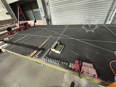 Hegla LKT 7237 (break-out table)