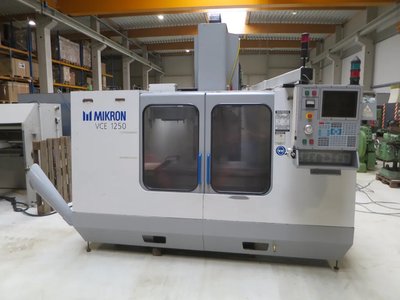 MIKRON - HAAS VCE 1250 BAZ vertikal