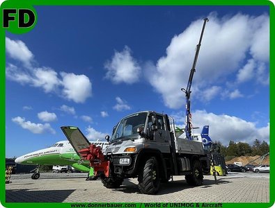 Mercedes-Benz Unimog mit Kran, Ladekran, Absattelbar, Wandler-Automatik, Österreich Typenschein