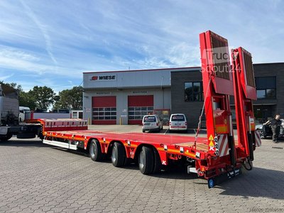 Tieflader-Sattelauflieger KÄSSBOHRER SLH S HS 3/H Tieflader Zwangslenkung hydr. Bett neu