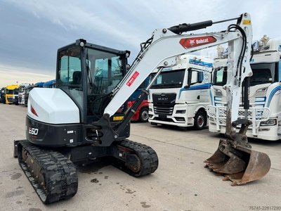 Minibagger BOBCAT E60 * KLIMA * 1.700 H * 2 X LÖFFEL * 1. HAND * gebraucht