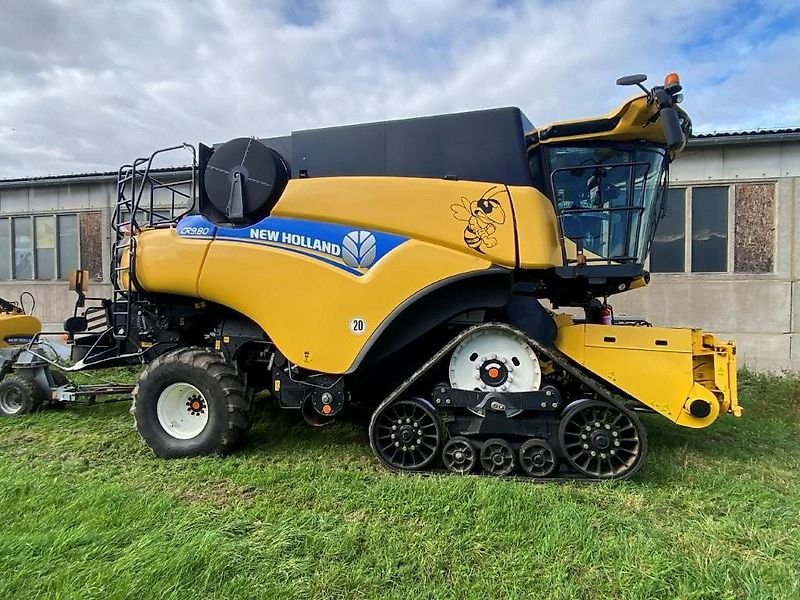 New Holland CR 9.80 Raupe