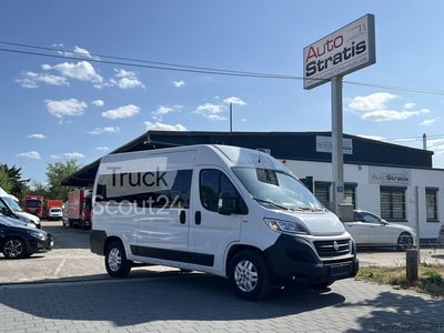 Kleinbus FIAT Ducato 130 L2H2 Klima TempomNavi Kamera 6-Sitzer gebraucht