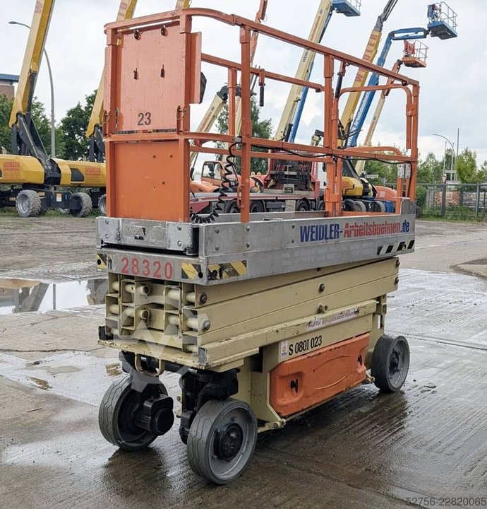 JLG 2030 ES