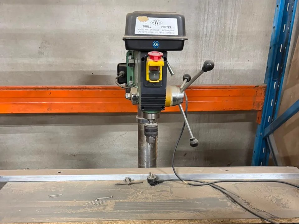 Umbauer CF16N80S Säulenbohrmaschine