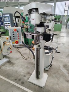 Centre Grinding Machines HENNINGER ZS 150