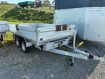 Humbaur HTK 2700.31 mit E-Pumpe