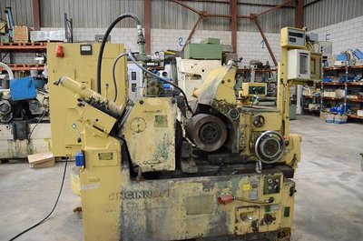 Centreless Grinding Machines CINCINNATI 2M2