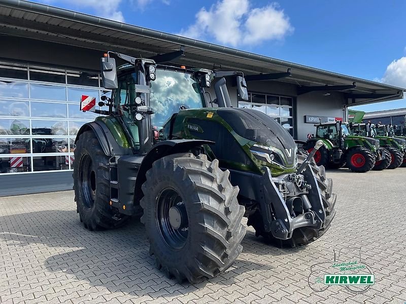 Valtra Q305 1A9
