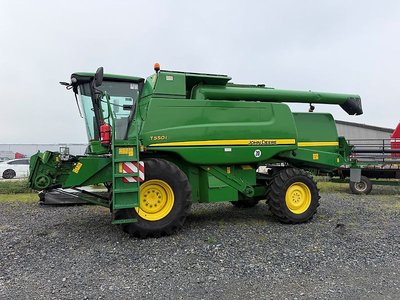 John Deere T 550 i