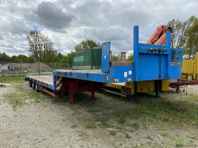 Tieflader-Sattelauflieger  stp  3 Achs Satteltieflader Platofür Fertigteile oder Baumaschinen gebraucht