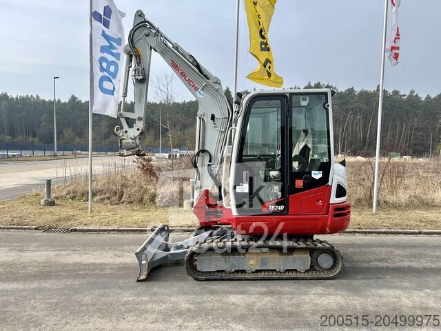 Minibagger Takeuchi TB 240 DPF V3 gebraucht