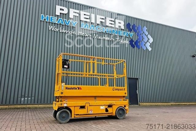 Scherenhebebühne Haulotte Compact 8 Electric, 8.2m Working Height, 350kg Cap gebraucht