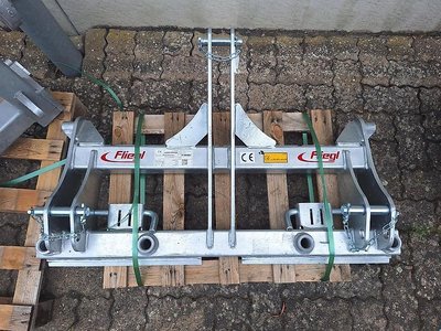 Fliegl DREIPUNKTADAPTER UNIVERSAL