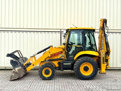 Baggerlader JCB 3CX Plus, 2021 BJ, 5.436 H, 81 KW/ 110 PS gebraucht