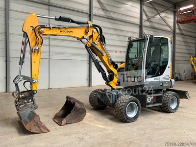 Radbagger Neuson EW 65 powertilt gebraucht