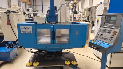 Werkzeugfräsmaschine - Universal AVIA FNE 40 NC
