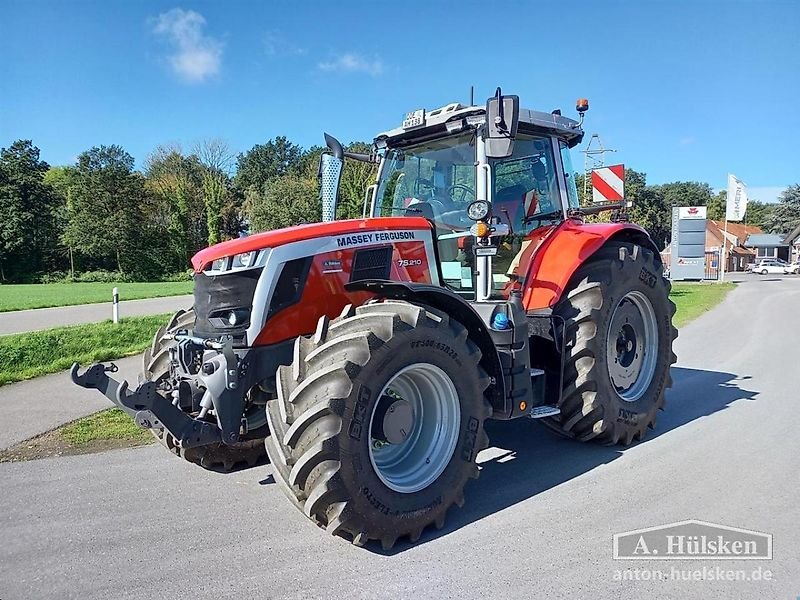 Massey Ferguson MF 7S.210 Dyna-VT EXCLUSIVE