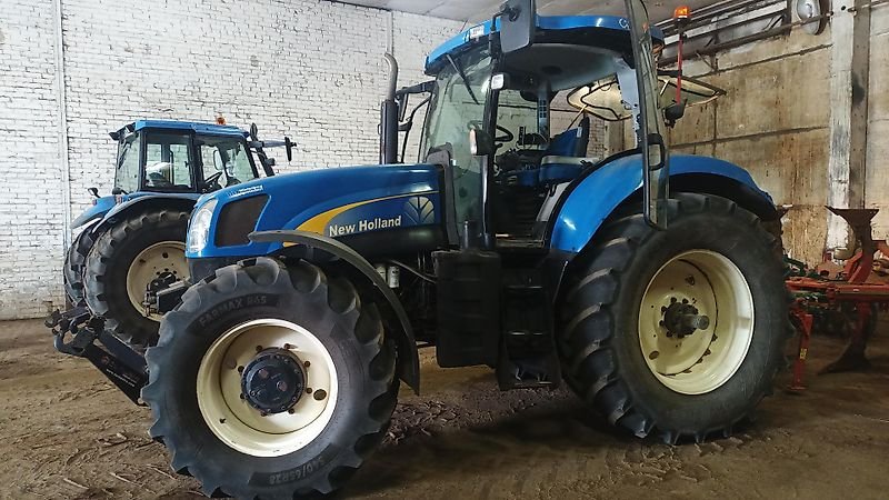 New Holland T6080