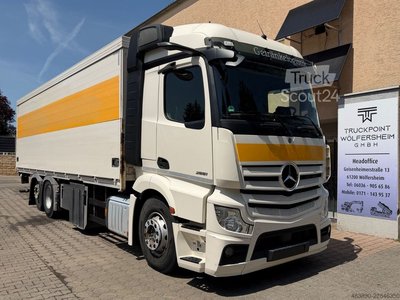 LKW mit Getränkeaufbau MERCEDES-BENZ Actros 2551/Lift-Achse/Retarder/AHK/LBW gebraucht