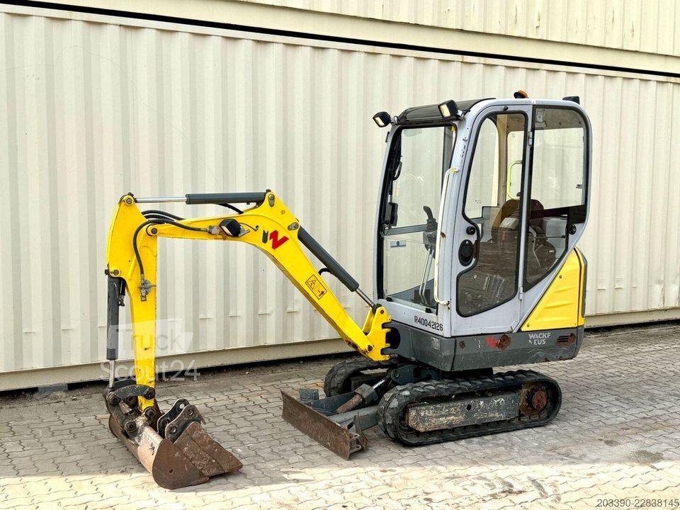 Minibagger WACKER Neuson ET16 / 2019 BJ / 1.092 H / 3 x Löffel gebraucht
