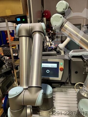 Cobot Universal Robots UR10 CB3.1