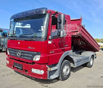 Dreiseitenkipper MERCEDES-BENZ 823 K Atego 3-Sitzer Meiller Kipper AHK Sperre gebraucht
