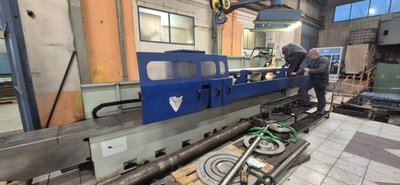 External Cylindrical Grinding Machines TOS-FERMAT BUC 85 E x 4000
