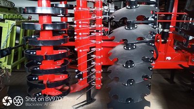 AKPIL Scheibenegge Akpil Bison XL / 4,0 m hydrl. klappbar
