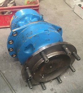 Poclain Radmotor von Berthoud Boxer 3000 Spritze