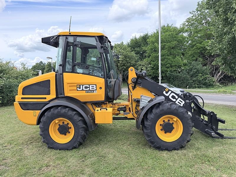 JCB JCB 409 AGRI STUFE V