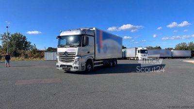 LKW mit Kofferaufbau Mercedes-Benz Actros 2542 gebraucht