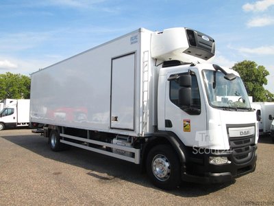 Kühlkoffer-LKW DAF LF 280 *2xMaxi Carrier XXL-Kühlkoffer 8.85m*LBW* gebraucht