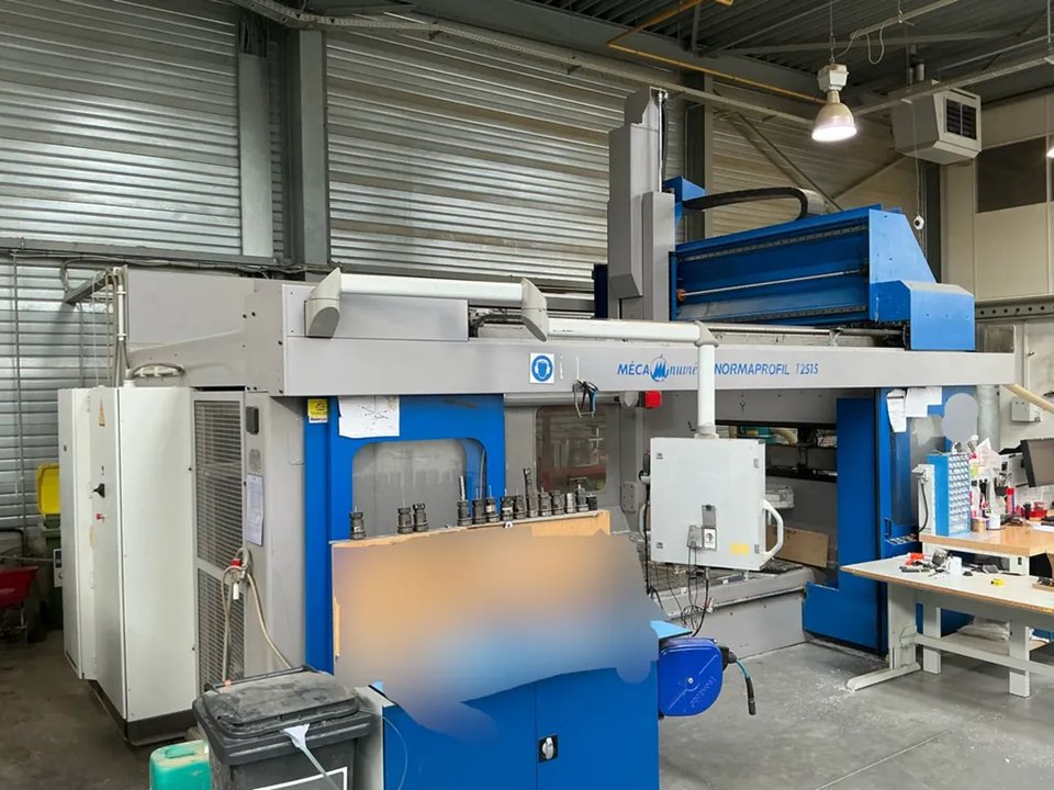 2009 Mécanuméric CNC-Gantry-Fräsmaschine CNC-Fräsmaschine