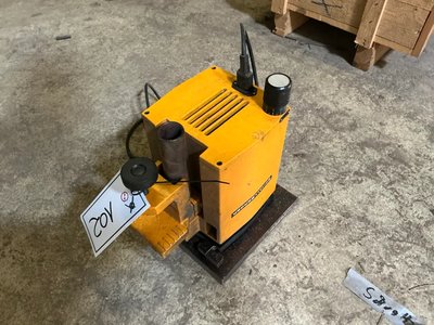 SCHALLBERGER FacetteStar EF Universale Entgrat- und Facettiermaschine
