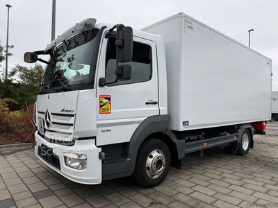 Transporter mit Koffer MERCEDES-BENZ Atego 818L Koffer 5 m 2,5 t NL LBW 1t Klima gebraucht