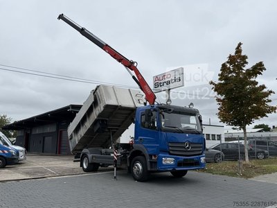 Viehtransporter LKW MERCEDES-BENZ Atego 1524 Kadaver FASSI Kran Kipphydr. Klima gebraucht