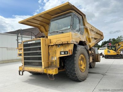 Komatsu HD605-5A