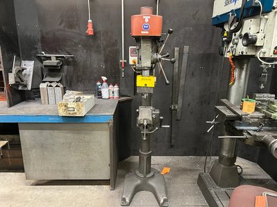Besten – Bohrmaschine