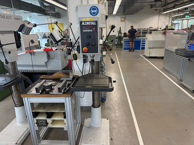 Alzmetall - 2011 - Alzstar 40/s 2 - Säulenbohrmaschine