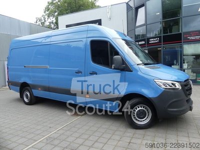 Kastenwagen mercedes-benz Sprinter 319 CDI Kasten Autom. LED/MBUX/ACC/AHK gebraucht